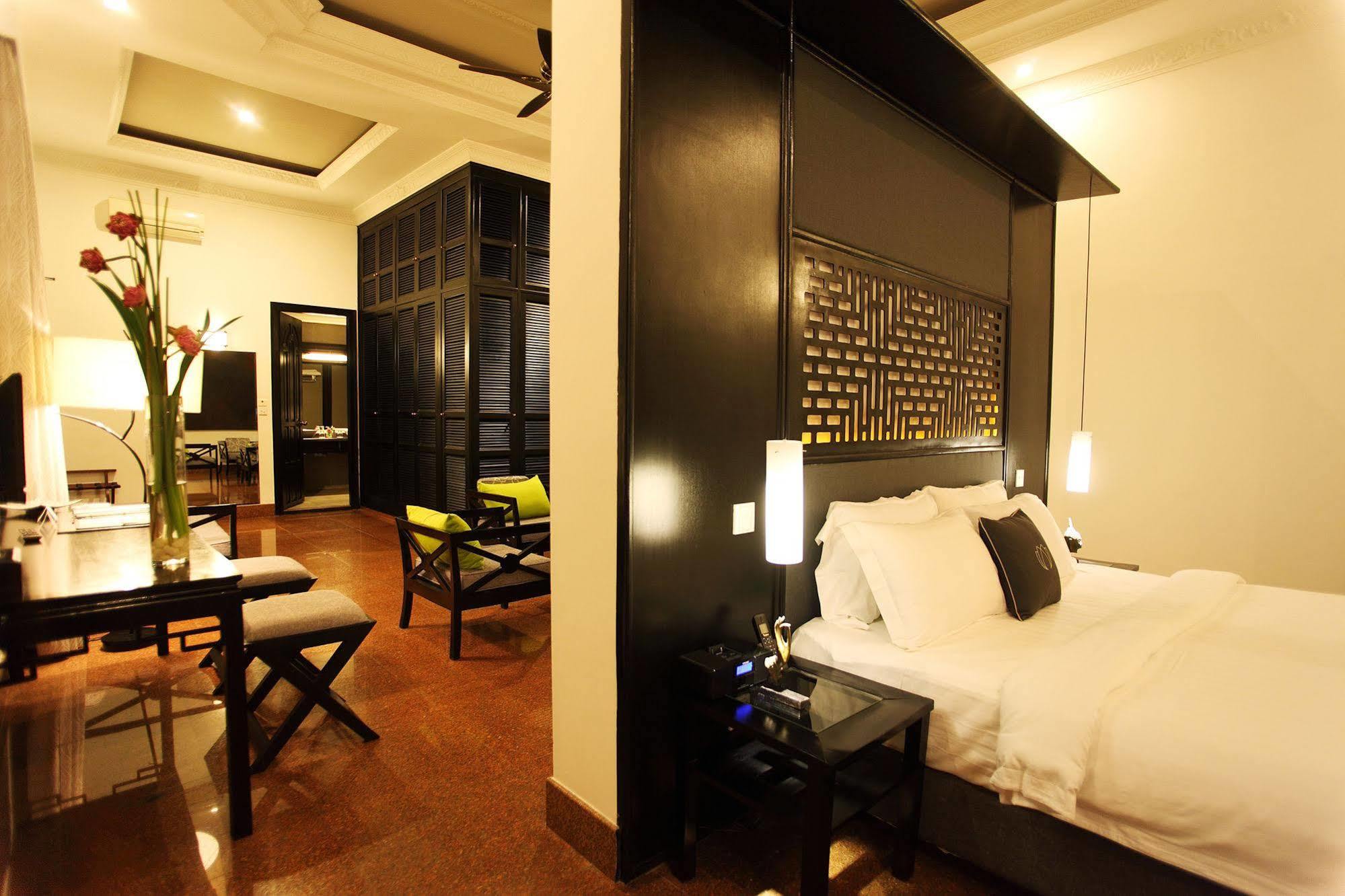 Hotel White Mansion 白色公馆 Phnom Penh Exterior foto